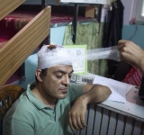 یک خبرنگار، یک فلمبردار و یک عکاس بر اثر حمله تروریستی بر کاروان حامل عبدالله عبدالله زخمی شدند